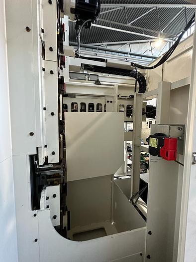 Usato 2008 OKUMA Multus B400-C