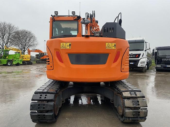 Usato 2017 DOOSAN DX 140 LRC-5