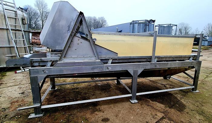 Used Płuczko - separator wibracyjny "Femia" ze stołem roboczym szczelinowym - nierdzewny