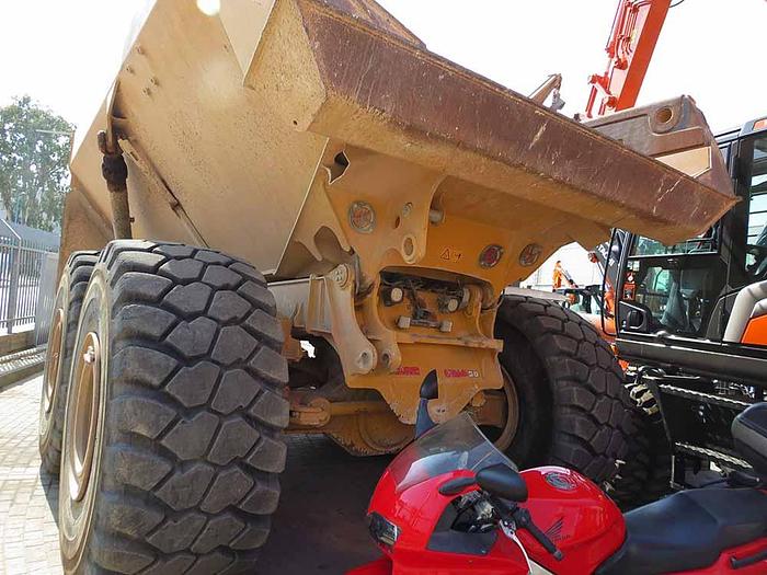 Used 2016 BELL B40E