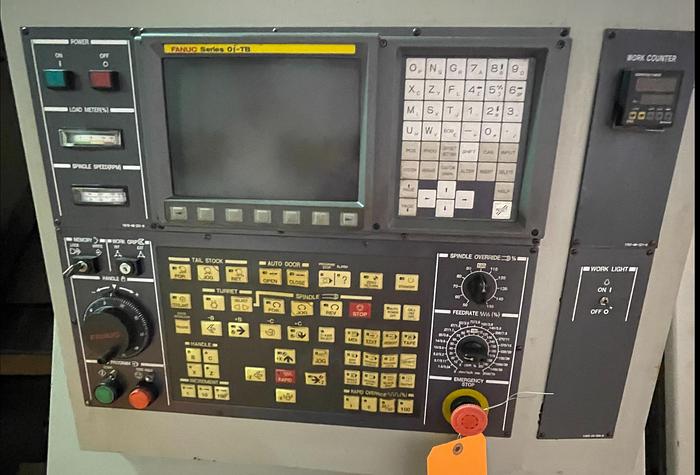 Used KIA SKT25 CNC TURNING CENTER