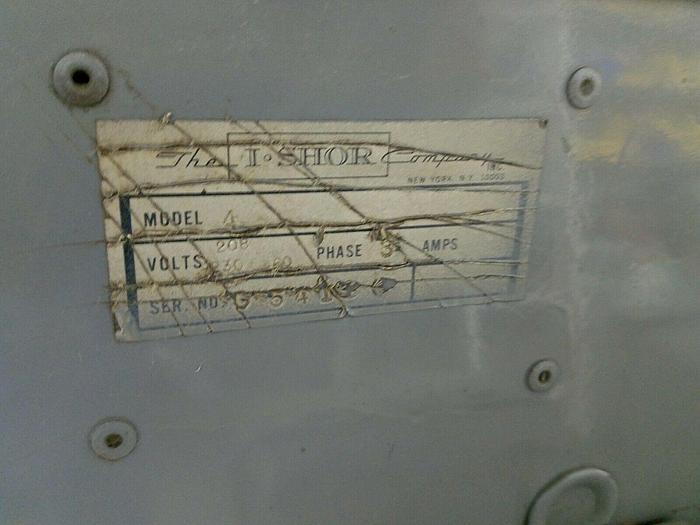 Used ISHOR Model 4 Dust Collector with shaker 3 HP