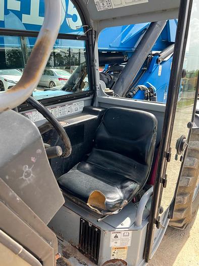 Used 2011 GENIE GTH-1056 TELEHANDLER