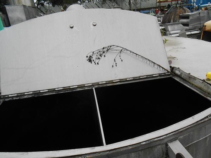 Used Tank, 3,000 Gallon, S/st, 10'6" x 4'9", Vertical #C742200