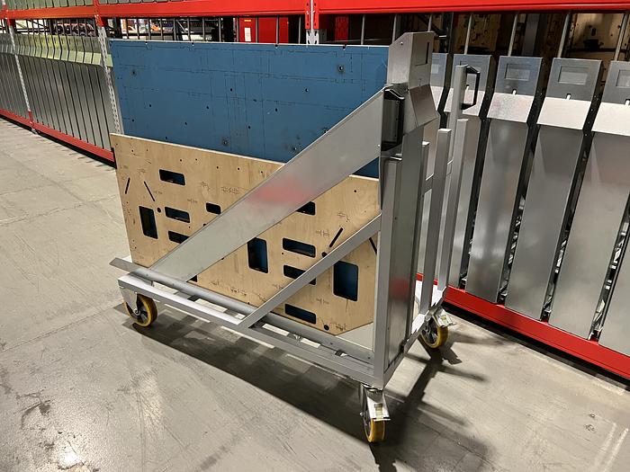 Sistema di stoccaggio per fustelle Lettero-Karon