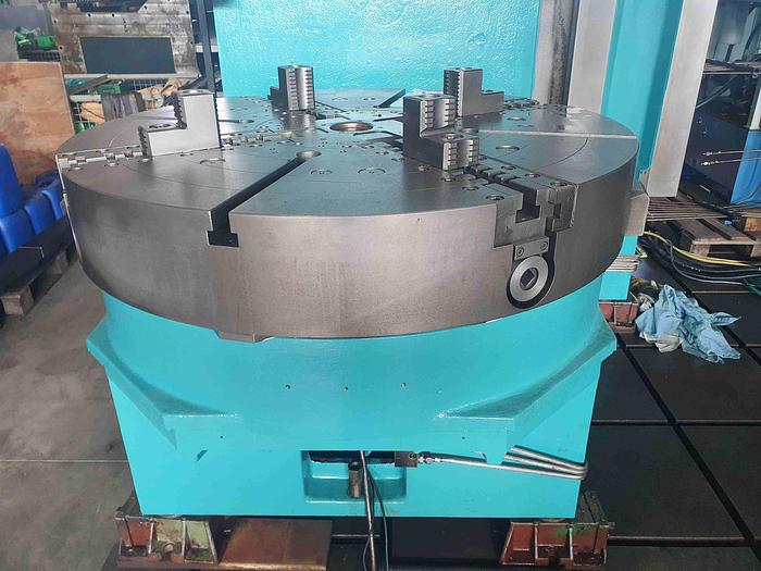 Usato TORNIO VERTICALE TOS SKIQ 12 CNC