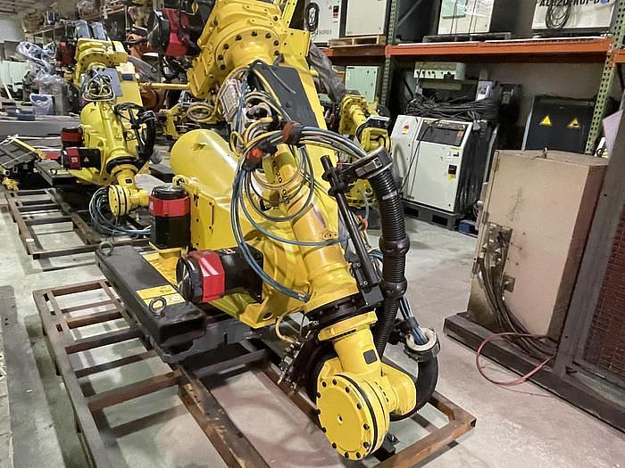Used 2012 FANUC R2000IB/100P 6 AXIS 3500 MM X 100 KG PEDESTALL MOUNT ROBOT