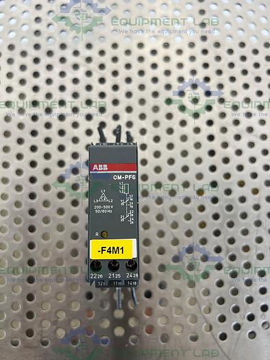 Used ABB  1SVR430824R9300 CM-PFS Phase Sequence Monitor Relay