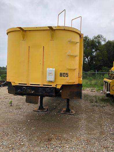 Used 1995 Warren Tandem Axle Sand Hog Trailer