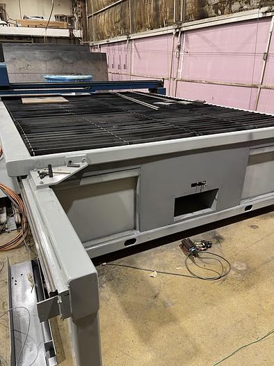 Used AKS Hy-Definition CNC Plasma Cutting Table Accu-kut