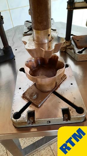 Used WALTERWERK JU45 ROLLED WAFER CONE OVEN