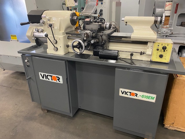 Used VICTOR MODEL 618EM TOOLROOM LATHE #5728