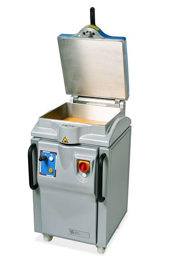 Daub Robopress – Dough and Butter Press