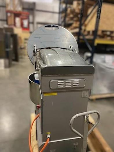 BRAND NEW Escher M200P Fixed Bowl Mixer - $16,000