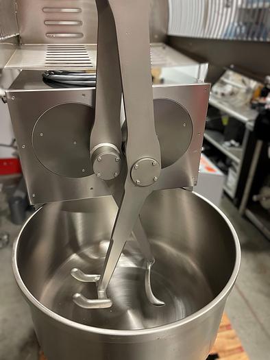 Used GIO80 Demo Model Giotec Double Arm Mixer - $10,000