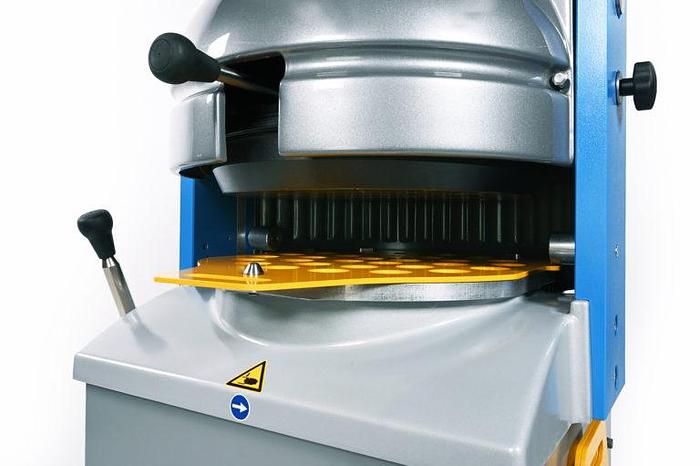 Used Slightly Used Daub DR Flex 30 Part Head - $7800