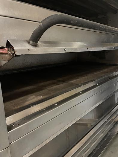 Used Used Revent Deck Oven - 3 Deck, 3 Pan