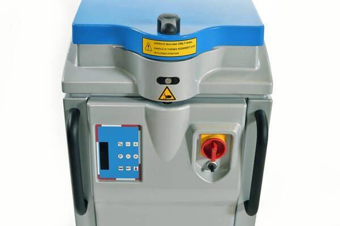 Daub Robopress – Dough and Butter Press