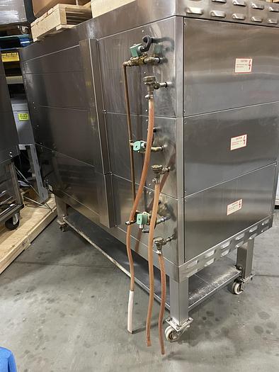Used Used Revent Deck Oven - 3 Deck, 3 Pan