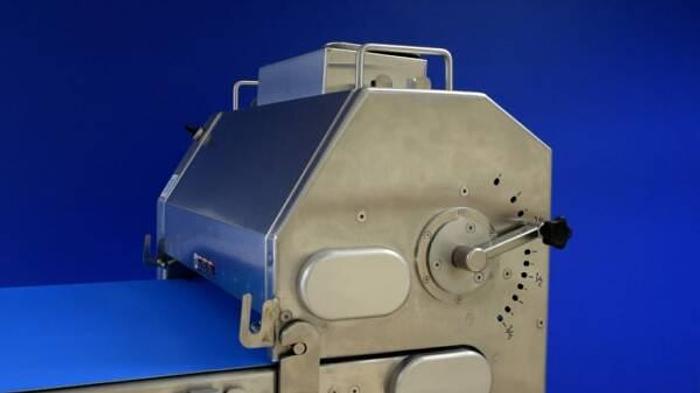 Dough Tech AM315 Moulder