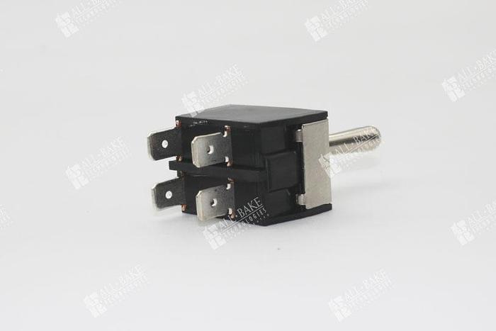 20 AMP TOGGLE SWITCH - BEL624-0003A