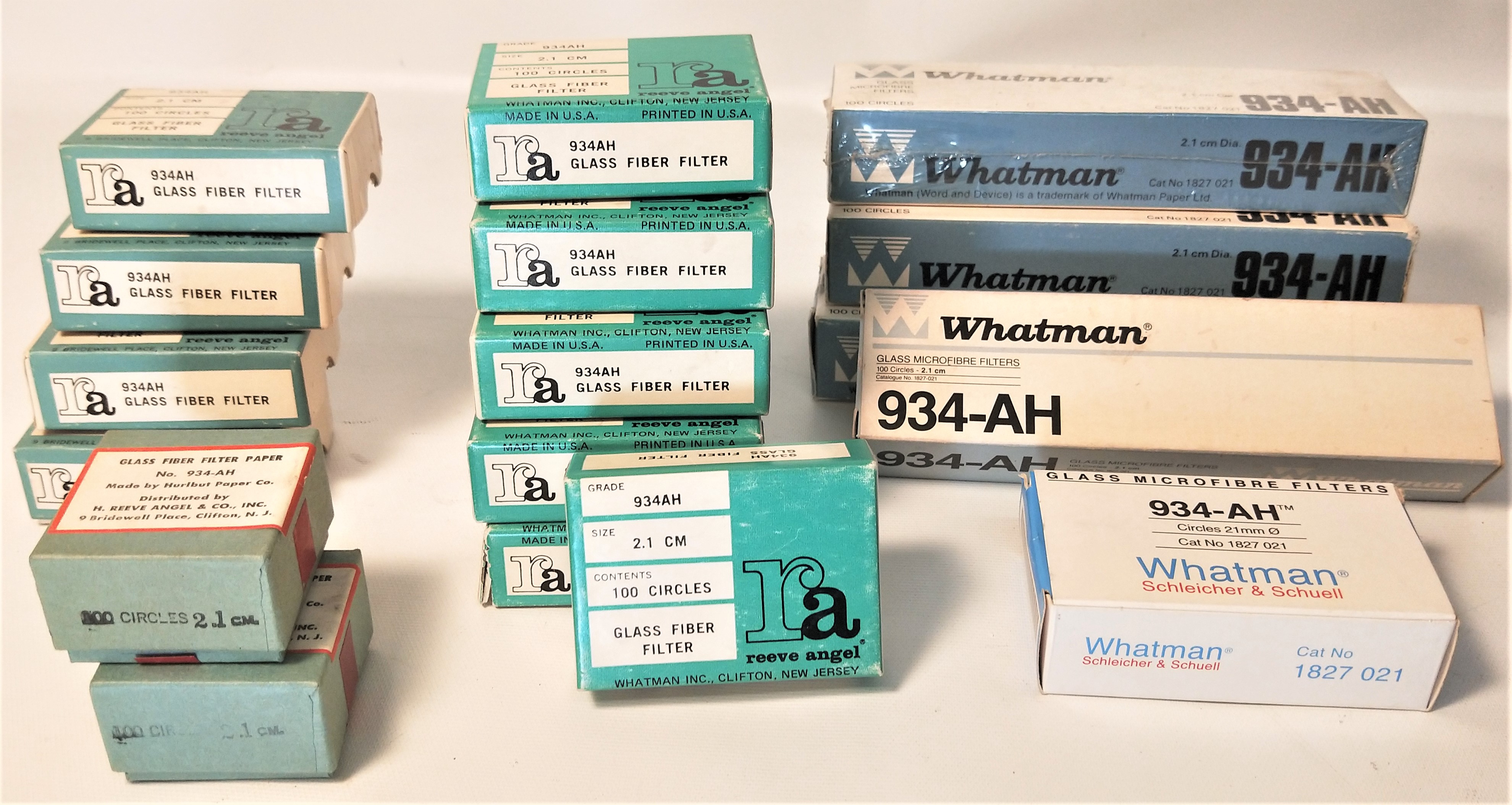 New Whatman 934-AH (1827-021) Glass Fiber Filter Paper - 21mm