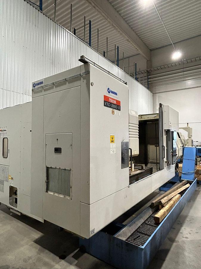 Used 2003 Mazak VTC 200 C - II