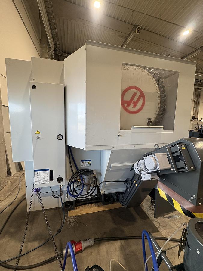 Used Haas UMC 500 SS