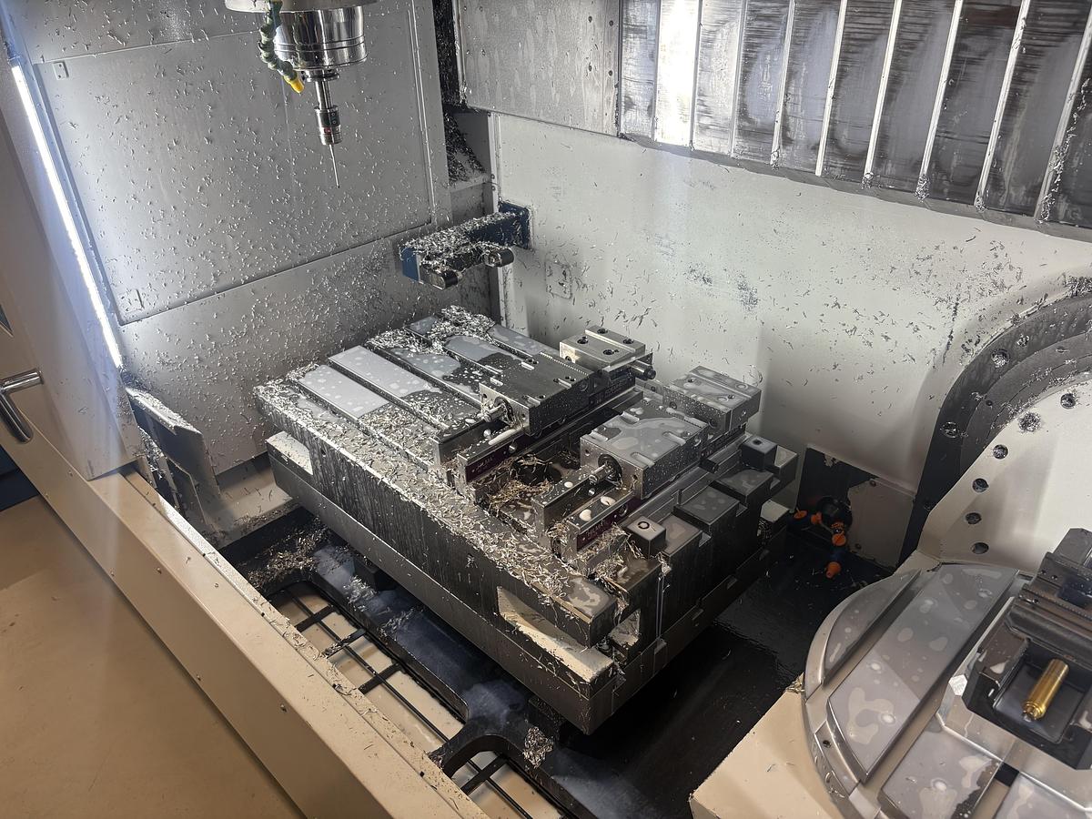 Used 2022 Spinner U5 1530 - Advanced