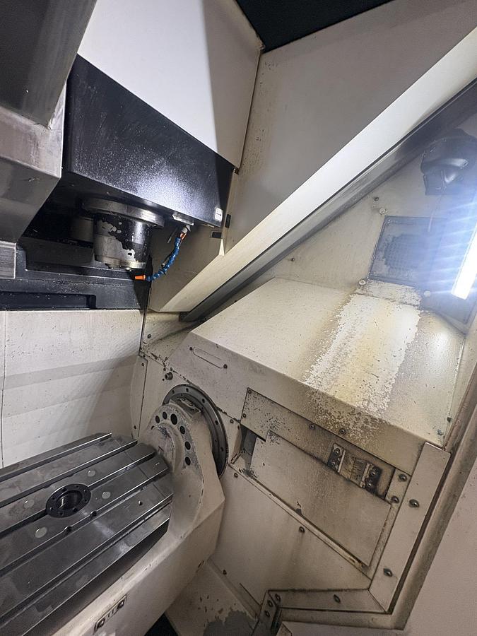 Used 2018 Mazak Variaxis J 500 SmoothG