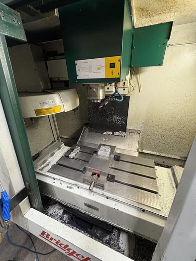 Used Bridgeport VMC 600