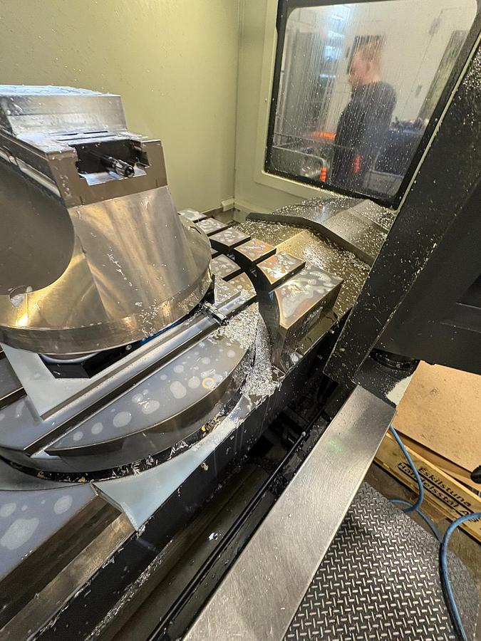 Used 2019 Leadwell BC - 700 T