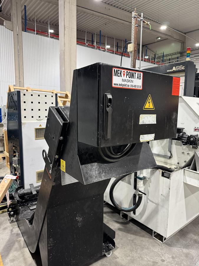 Used 2004 Makino A66E