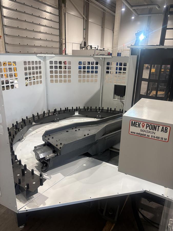 Used Haas UMC 500 SS