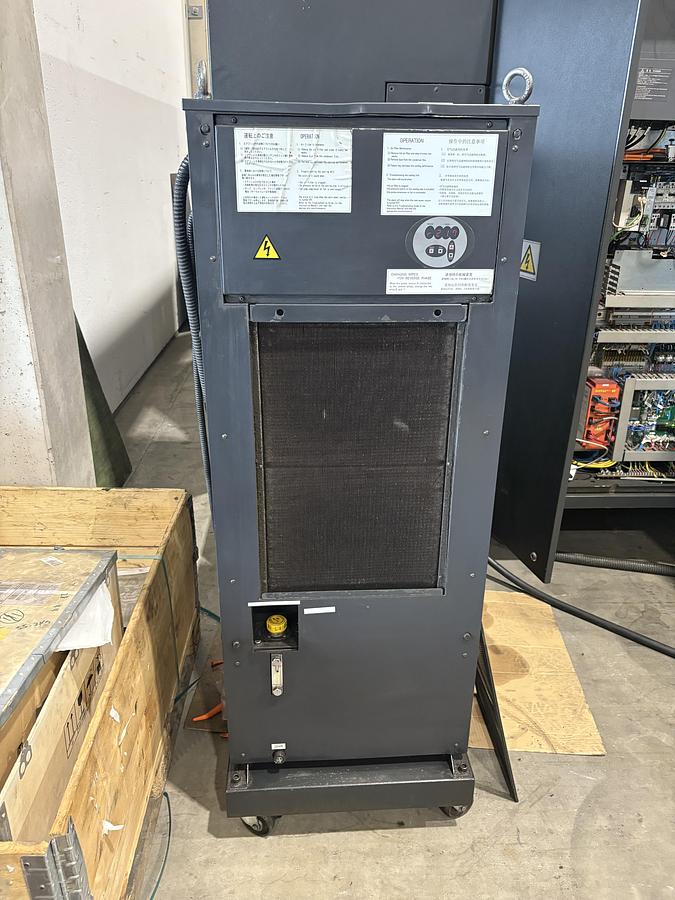 Used Mazak VTC 800 / 30SR