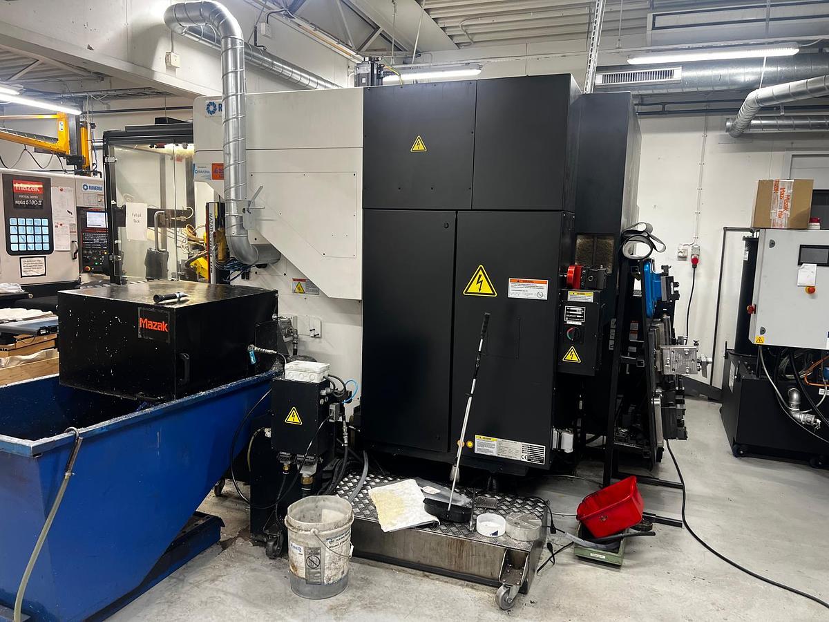 Used 2011 Mazak Variaxis 500