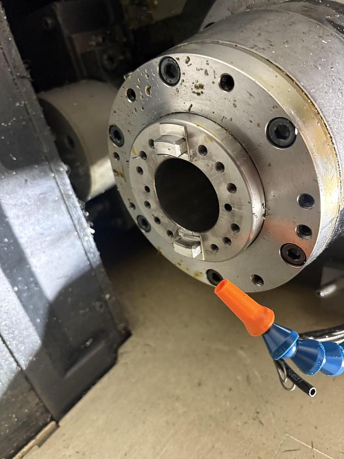 Used 2018 Mazak Variaxis J 500 SmoothG