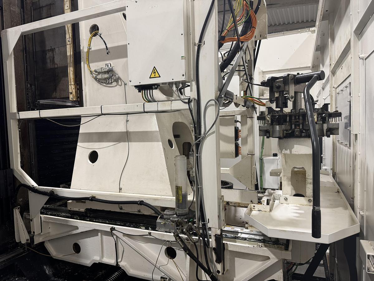 Used 2012 Mazak VTC-820/30