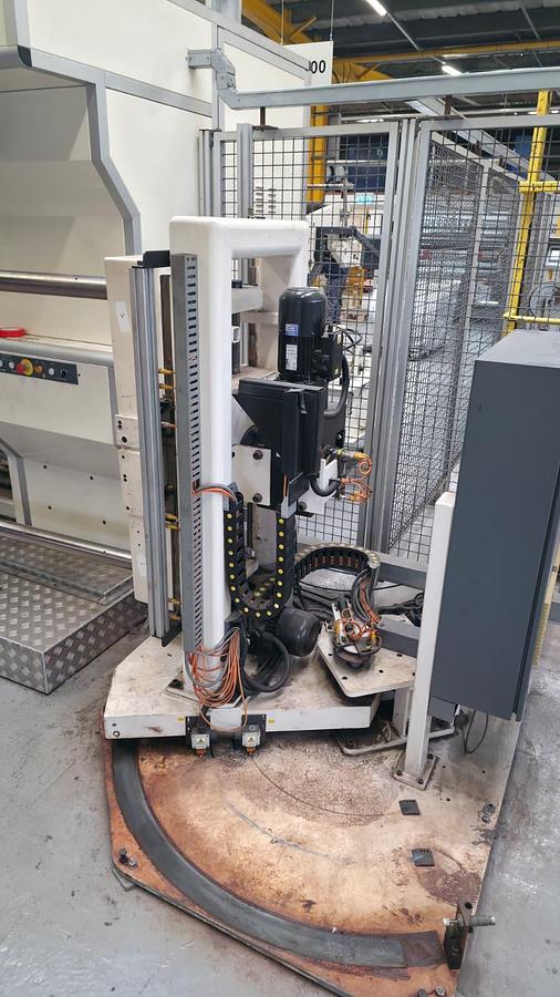 Gebraucht TITAN SR8 Slitting Rewinding Machine