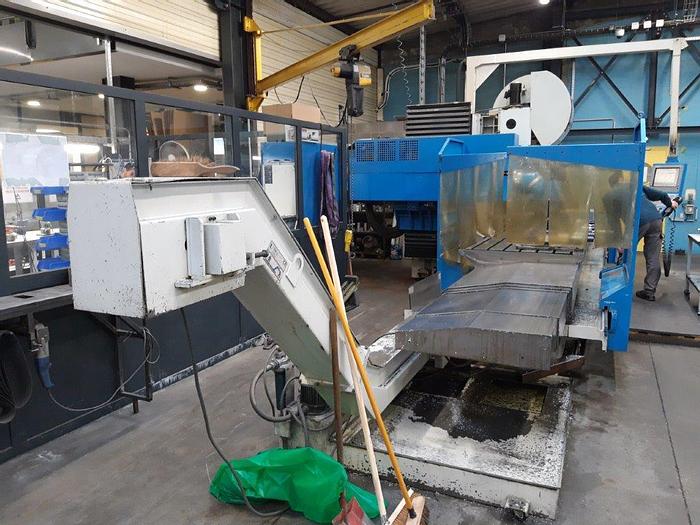 Utilisé Fraiseuse CN banc fixe Marque CME type FS-5