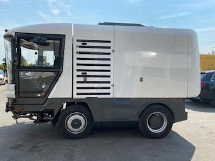 Gebruikt 2010 Ravo 580STH