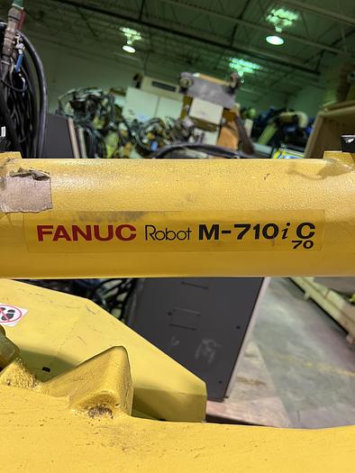 Used FANUC M710iC/70