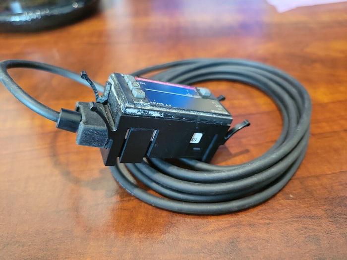 Used Keyence FT-55AWP