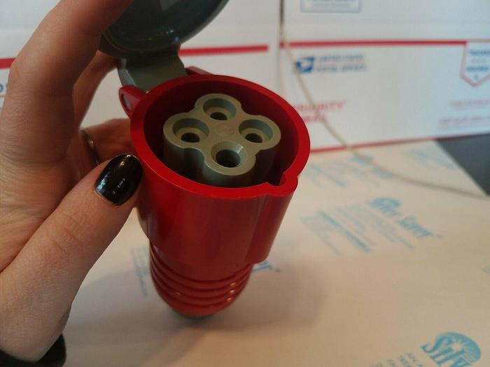 Hubbell 420C7 20A 480V Pin & Sleeve Device