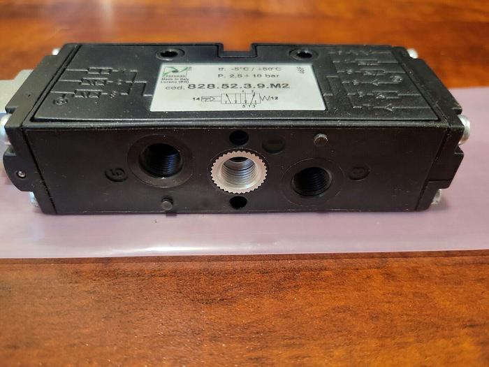 Pneumax 828.52.3.9.M2