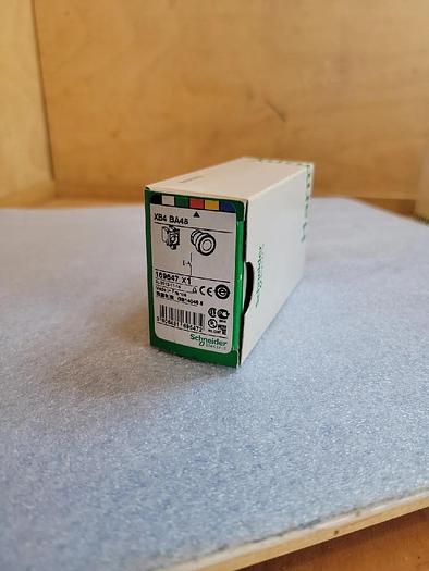 Schneider Electric XB4 BA45, 169647 4620387696939
