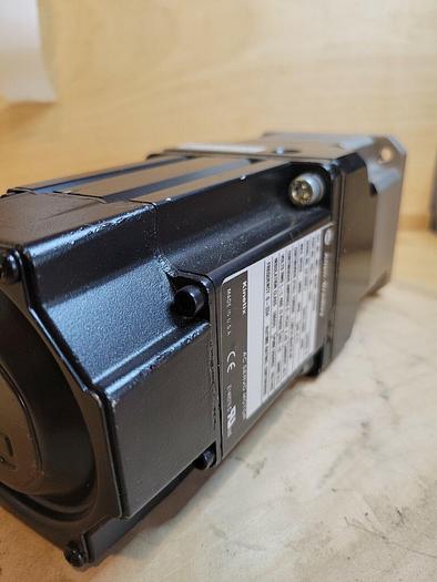 Used Allen Bradley MPL-B310P-HJ22AA w/ Apex Dynamics AB090-S2-P1