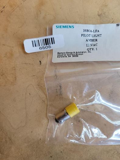 Siemens 3SB0A-LFA, Amber Pilot Light 120V