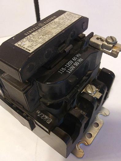 Used GE CR360L302**AAZ Lighting Contactor 30 amp 2 Pole