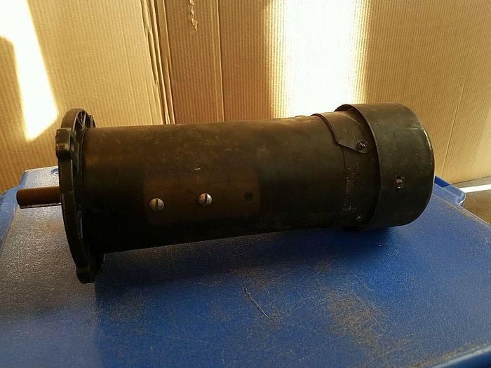 Used Dayton 4Z525B Permanent Magnet DC Motor